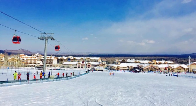 Skipisten und Lifte im Changbaishan Wanda Resort