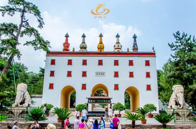 Five Pagoda Gate with elephant statues at Putuo Zongcheng Temple