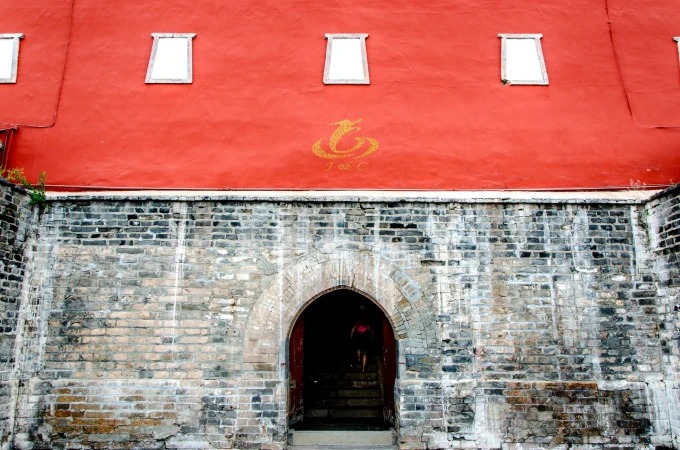 Stone steps leading up the Red Terrace