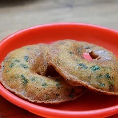 Un cuenco de sopa de fideos de arroz guobian