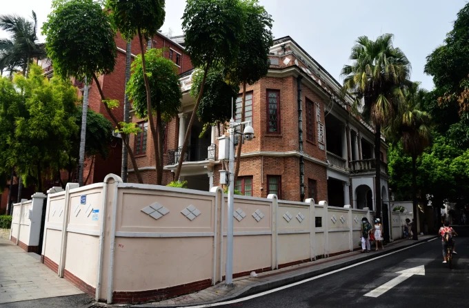 Kuiyuan Art Museum in old Dongshan