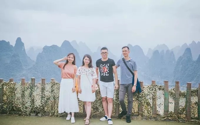 Blick über die Biegung des Li-Flusses vom Xianggong Hill