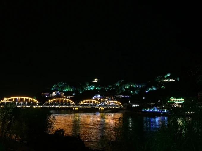 Die Eisenbrücke über den Gelben Fluss in Lanzhou