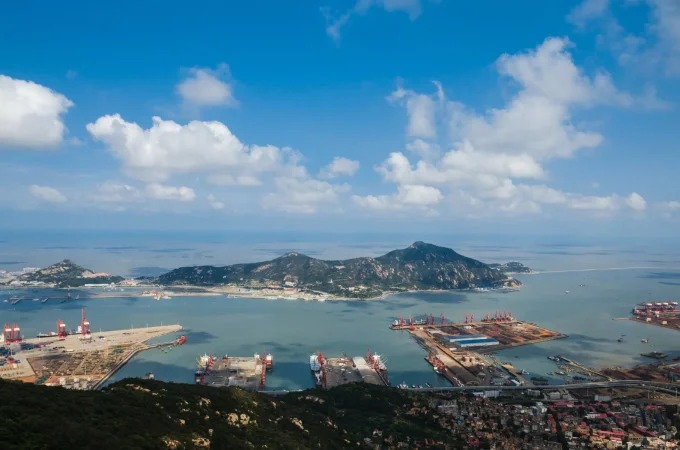 Coastal view from the summit of Offshore Yuntai Mountain