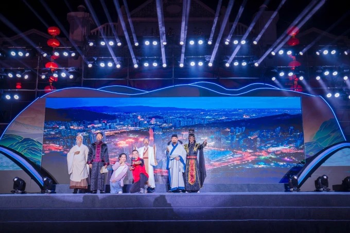 Performers in a Journey to the West-themed programme