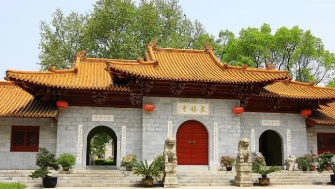 Le temple de Donglin au Lushan