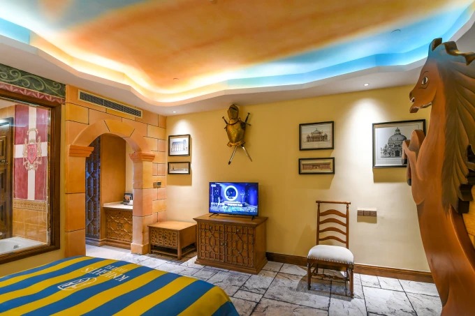 Knight-themed hotel room