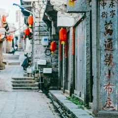 Murs de maisons en coquilles d’huîtres au village de Xunpu