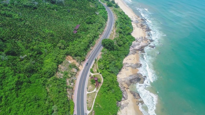 Carretera costera cerca de Shimei Bay