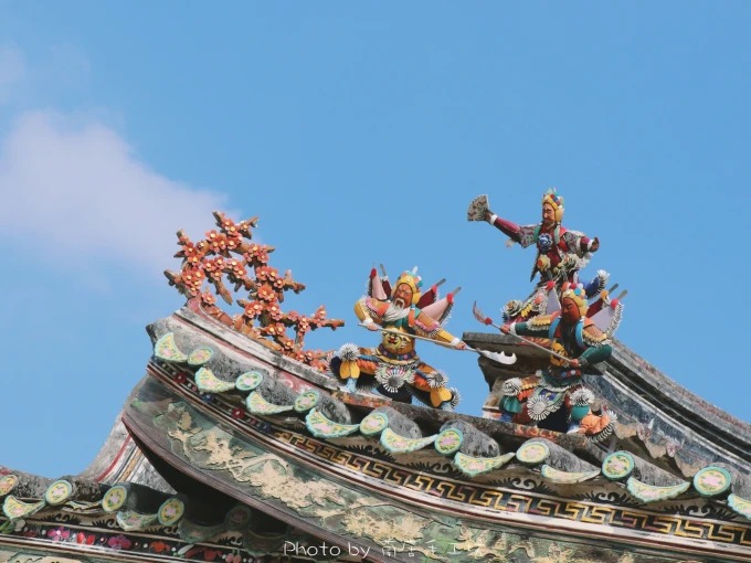 Detalhe de escultura em barro em Nanshengli