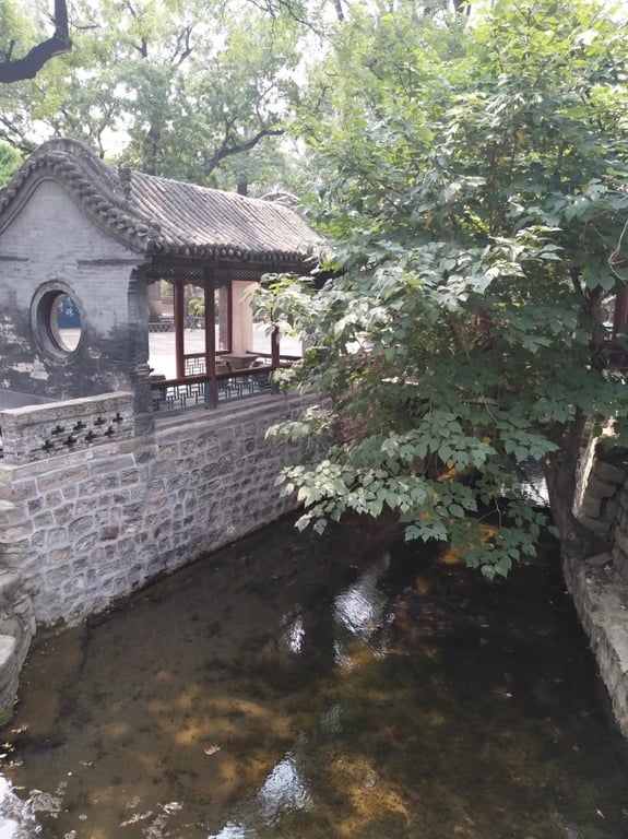 Huixian Bridge over the Zhibo Canal
