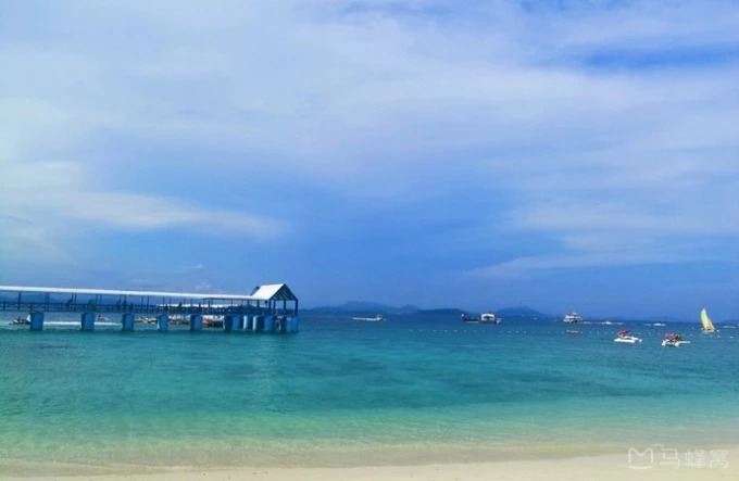 Sandy beach and clear water at Wuzhizhou Island
