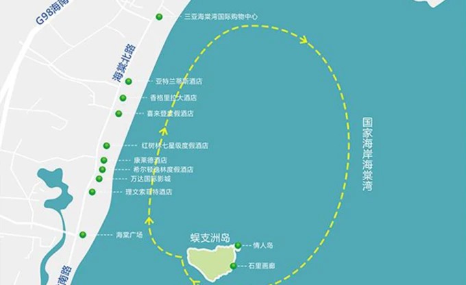 Boat cruising the coast of Haitang Bay