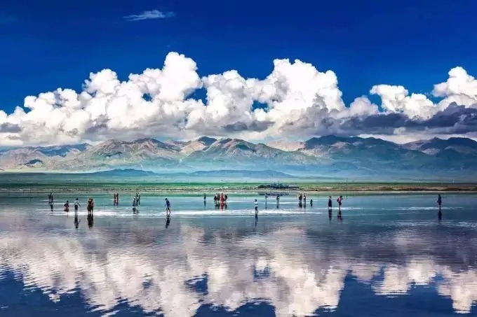 Salinas del lago de Chaka