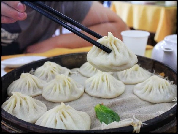 Dumplings de caldo al vapor en Kaifeng